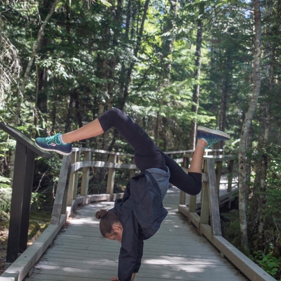 Meet your Posher, Ashlee - Picture 3 of 6